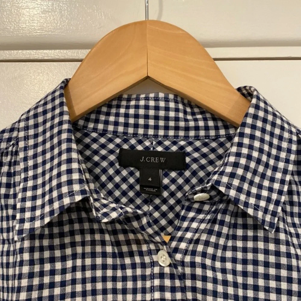 J. Crew Gathered Popover Top in Microgingham Sz 4 Navy and White - Picture 3 of 7